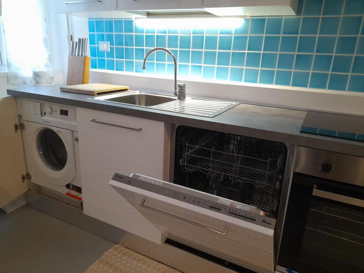 Marche Apartamento Milão Exterior foto