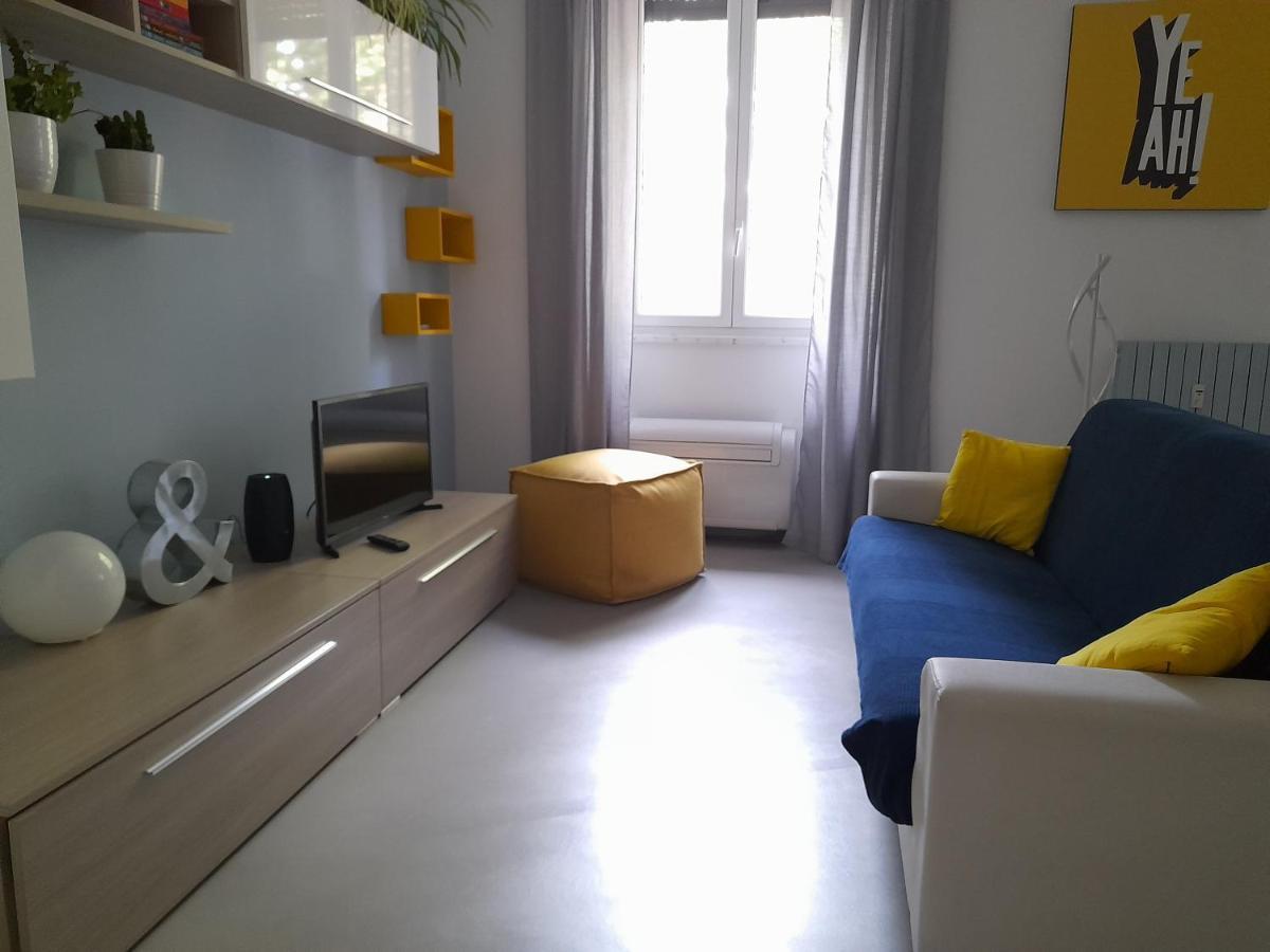 Marche Apartamento Milão Exterior foto